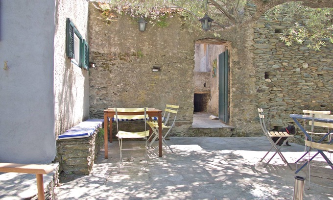 Morsiglia House | Country house for rent Morsiglia Cap Corse sleeps 10