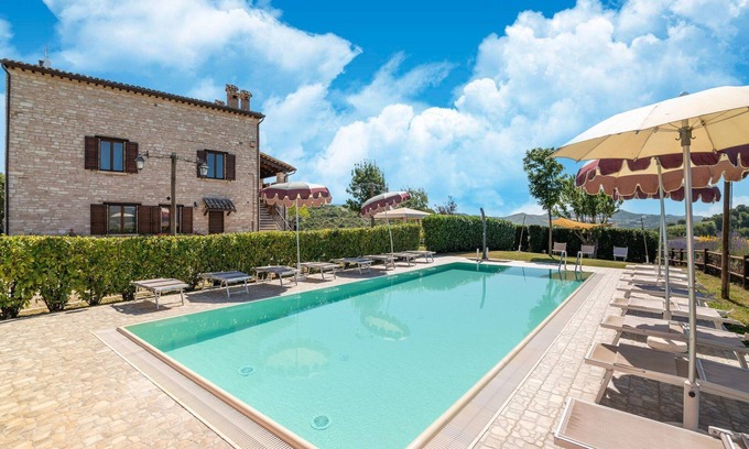 Cagli Apartment | Country House in Cagli with Pool and Views