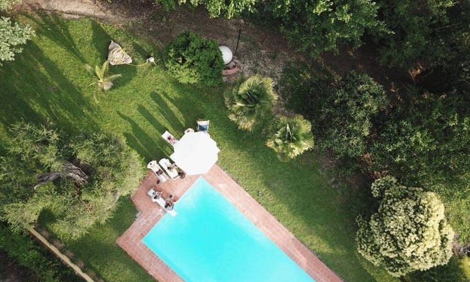 Montoro House | country house overlooking the Tiber Valley