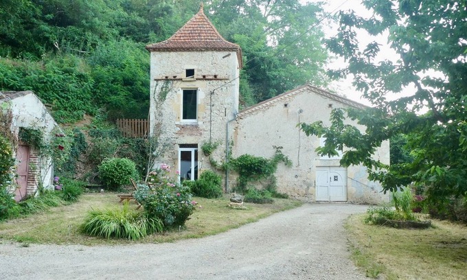 Prayssac Cottage | COUNTRY HOUSE PRAYSSAC IN THE HEART OF QUERCY LOT FRANCE
