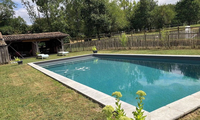 Loupes House | Country house swimming pool