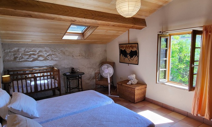 Penne-d'Agenais House | Country house with heated pool for 9 people, dog welcome