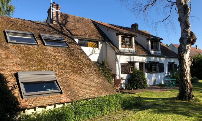 Villemarechal Villa | Country House with Private Terrace and Private Garden