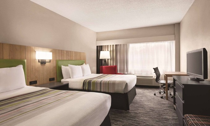 Williamsburg Hotel | Country Inn & Suites by Radisson, Williamsburg East (Busch Gardens), VA