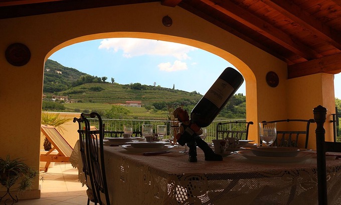 Negrar Apartment | Country suite Papaveri ~ residence La Palma Negrar