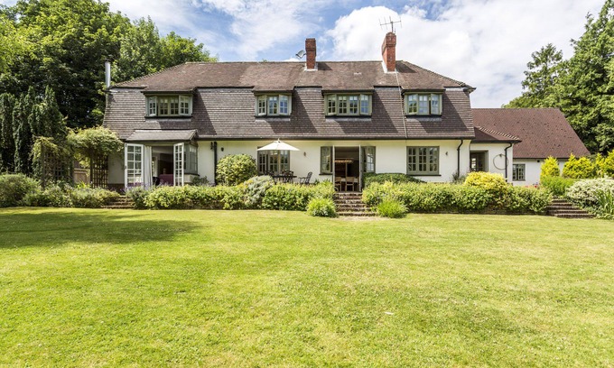 Droxford House | ๐จโ๐จโ๐งโ๐ฆ Countryside Family Friendly House & Annex - completely detached