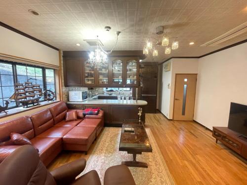 Kishiwada Villa | Countryside Villa