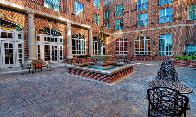 Green Hills Hotel | Courtyard by Marriott Nashville Green Hills