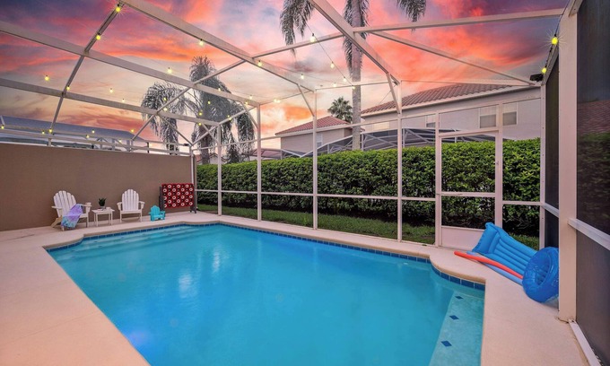 Lake Davenport Estates House | Covered Heated Pool Game room 4BR Near Disney!