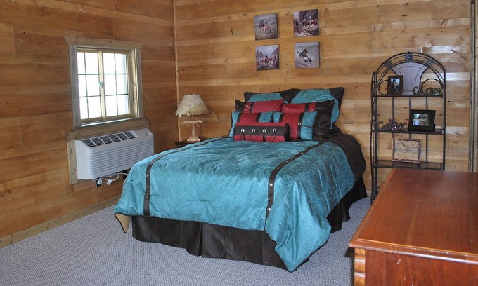 Gardiner Cabin | Cowboy's Lodge
