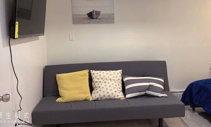 East Flushing Apartment | Cozy 1 Bedroom Apartment near MTA buses