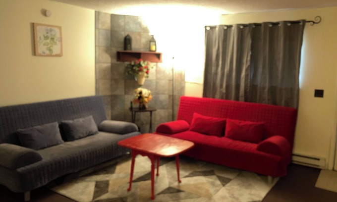 North Conway Condo | Cozy 1-bedroom condo in charming North Conway with charming natural beauty