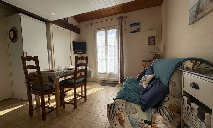 La Remigeasse Apartment | Cozy 1-BR Apt with Mezzanine, Balcony, Near Beach & Parking - Dolus-d'Oléron