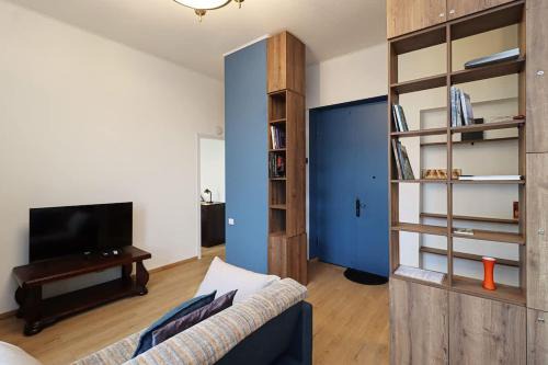 Vake Apartment | Cozy 1BR Apt near Vake Park - By Wehost