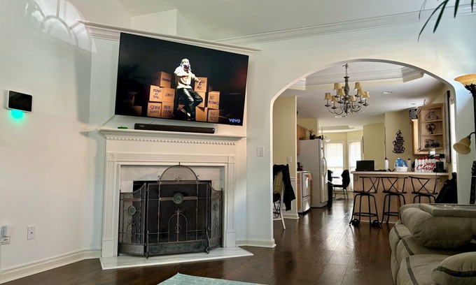 Pelham House | Cozy 2 Bedroom 2 Bathroom townhouse in the heart of Hoover/Pelham area