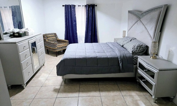 East Orange Apartment | Cozy 2-bedroom apartment in awesome East Orange. A place to thrive
