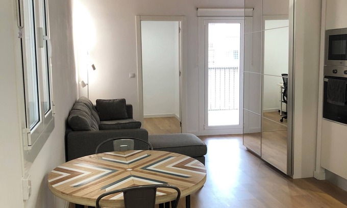 Sants Apartment | Cozy 2-bedroom apartment in charming Barcelona