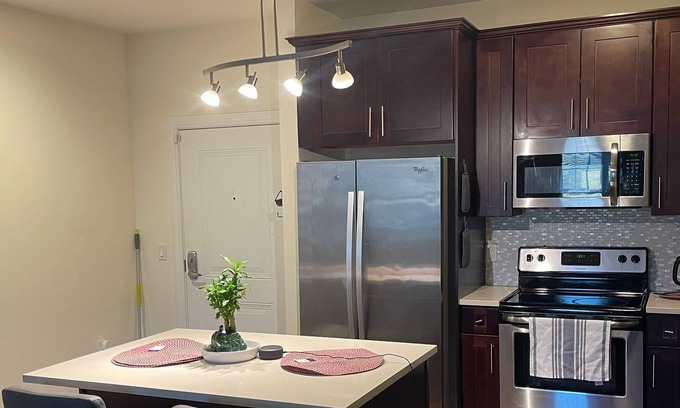 Bogota Apartment | Cozy 2 Bedroom Apt/Near bus station to NYC and 5 min. to HUMC