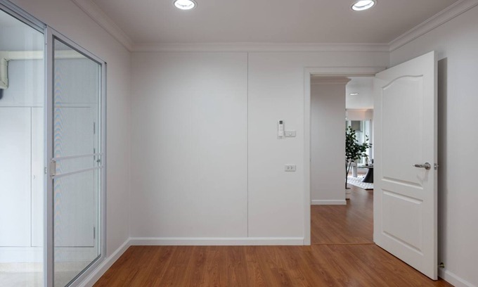 Thonglor Condo | Cozy 2-bedroom condo with AC, WiFi in charming Bangkok