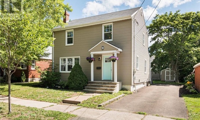 Moncton House | Cozy 2 Bedroom in Moncton