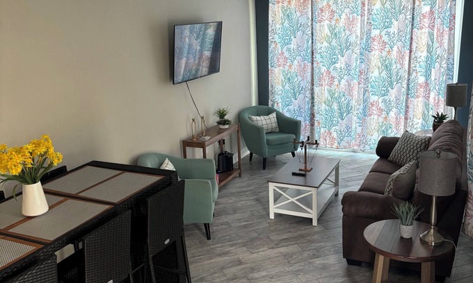 Port Canaveral House | Cozy 2-bedroom townhome in Cape Canaveral close to port and beach