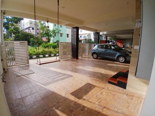 Yelahanka Bed & Breakfast | Cozy 2 BHK ground floor home