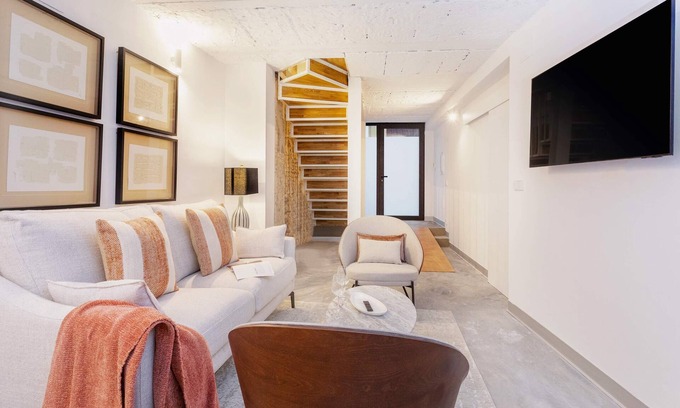 Feria Apartment | Cozy 2BD duplex in seville center. Gran Poder