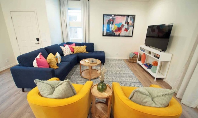 Flagstaff House | Cozy 2BR Mountain Bungalow Near Downtown