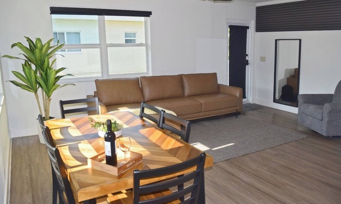 East Fort Lauderdale Apartment | Cozy 2BR Apt Near Beach, Prime Location