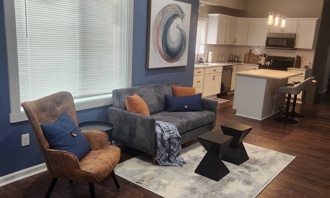 Indianapolis House | Cozy 3-bedroom house near Lucas Oil Stadium in downtown Indianapolis.