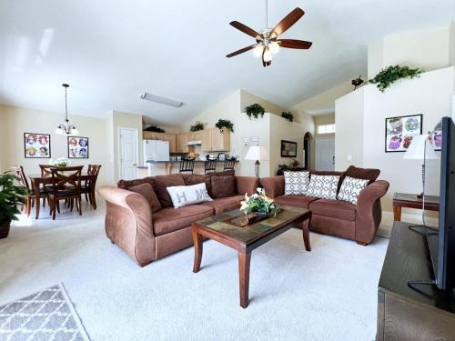 West Haven House | Cozy 3 BR 2 Bath Villa with Splash Pool-335KD