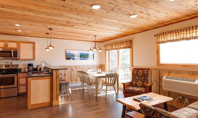 Lake Placid Club Cabin | Cozy 3Bedroom w/2 Bath and Full Kitchen, Outdoor BBQ, Fire Pits