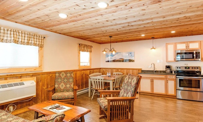 Lake Placid Cabin | Cozy 3Bedroom w/2 Bath and Full Kitchen, Outdoor BBQ, Fire Pits
