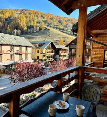 Abries Apartment | Cozy 4 bedroom duplex apartment, spa residence