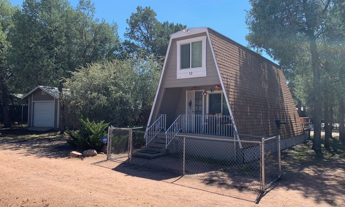 Payson House | Cozy A-Frame w/4 beds, home-away-from-home, explore Tonto with ease!