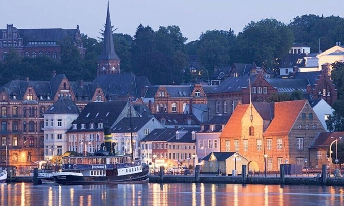 Klixbull Condo | Cozy and bright vacation apartment between the North Sea and the Baltic Sea