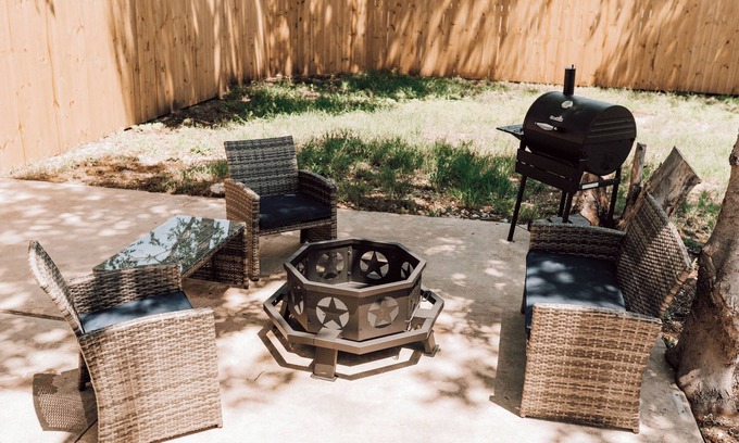 San Antonio House | Cozy and Charming Home: A Hidden Gem Awaits!