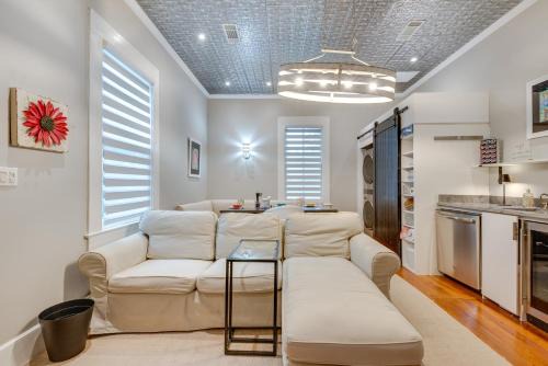 Norcross House | Cozy and Modern Norcross Hideaway with Covered Porches
