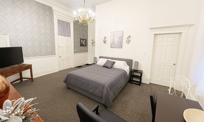 Shelbyville Apartment | Cozy, and private apartment near Lake Shelbyville