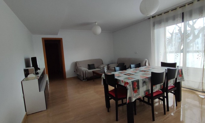 Canet de Berenguer Apartment | Cozy and spacious apt. ideal for families. WIFI