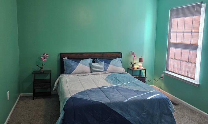 Fredericksburg House | Cozy and unique. In the middle of FXBG