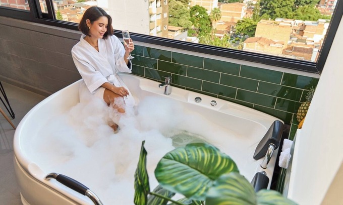 Estadio Apartment | Cozy Aparta-Suite Studio | Jacuzzi | Rosa Negra