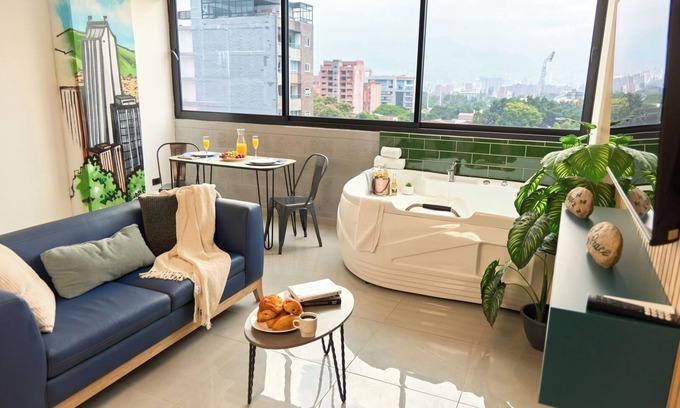 Estadio Apartment | Cozy Aparta-Suite Studio | Jacuzzi | Rosa Negra