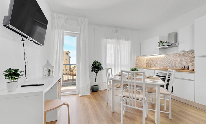 Nettuno Apartment | Cozy apartment 100 m. from FS station and 200 m. from sea and center.