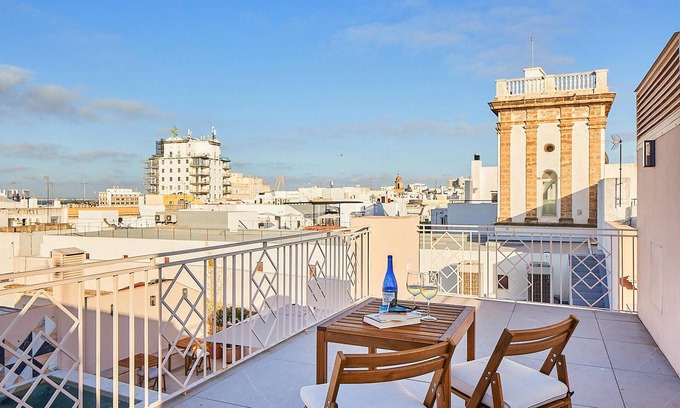 Old Town Apartment | Cozy apartment in Cádiz with WiFi