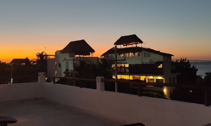 Isla Holbox Apartment | Cozy apartment in peaceful Holbox with WiFi, AC