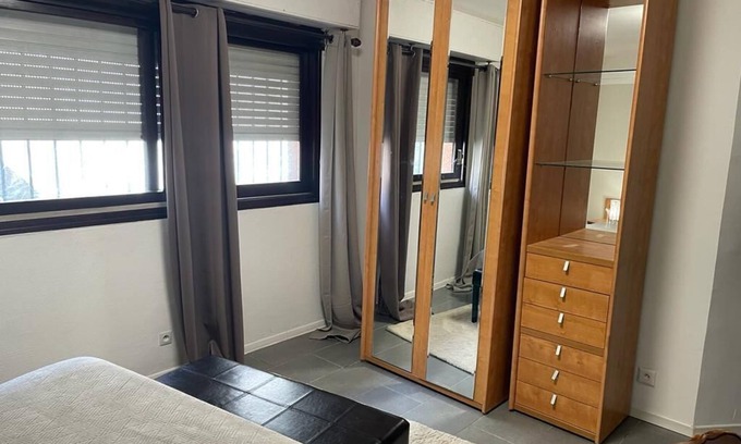 Centre Ville Other | Cozy apartment in the center of Pau. 6 travelers.