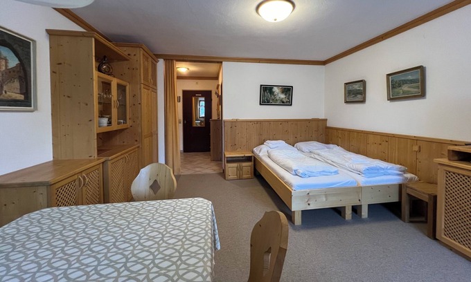 Hochkrimml Apartment | Cozy apartment with mountain view, sauna, and close to the slopes