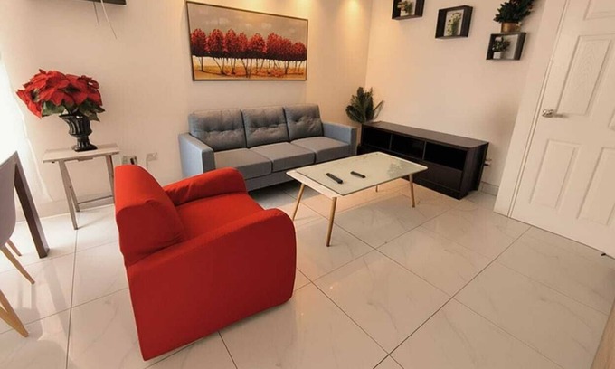 Trujillo Apartment | Cozy central shelter, steps away from the Mall (Ideal for families and friends).