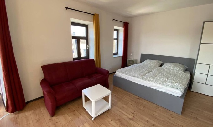 Rhein-Erft-Kreis District Apartment | Cozy City-Center Apartment with Modern Amenities in Historic Brühl